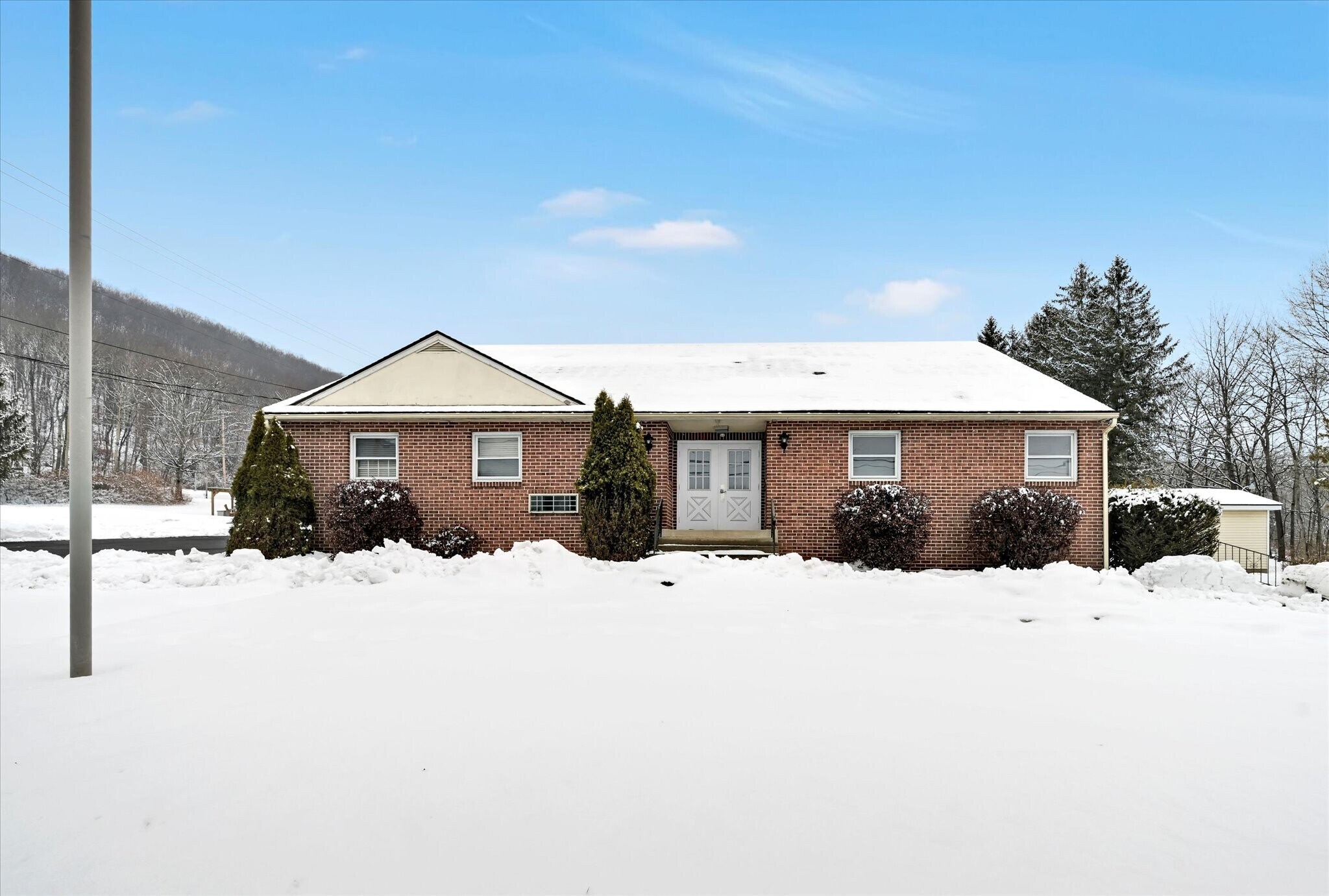 780 Claremont Ave, Tamaqua, PA à vendre Photo principale– Image 1 sur 50