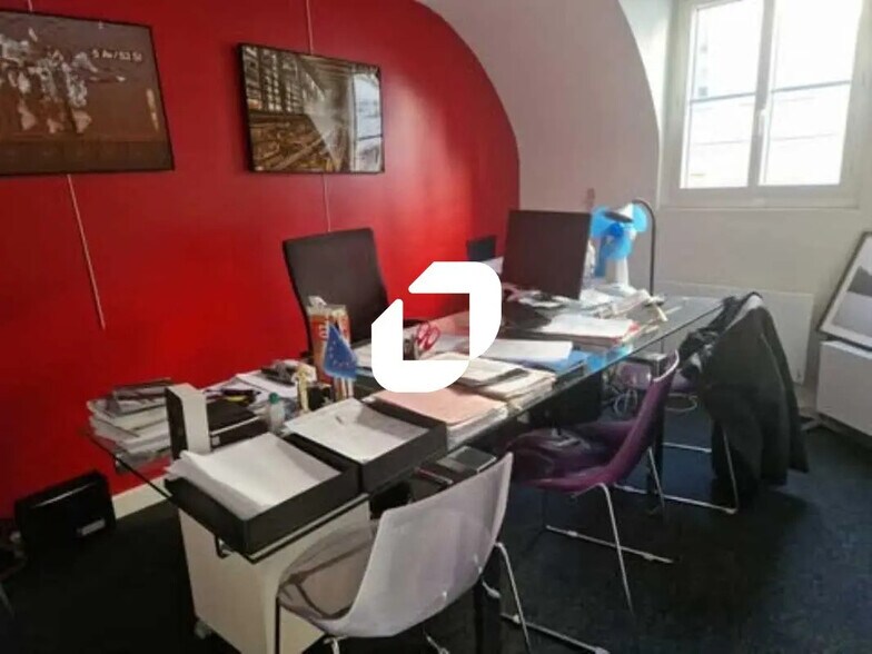 Bureau dans Paris à louer - Photo de l’immeuble – Image 2 sur 2