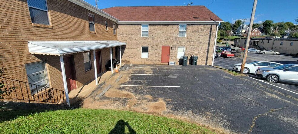 209 E Main St, Morristown, TN à louer - Photo de l’immeuble – Image 2 sur 6