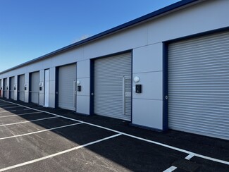 Plus de détails pour Commerce Close, Westbury - Industriel/Logistique à louer