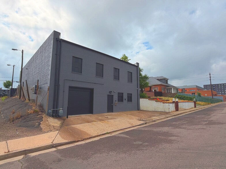 1770 S Acoma St, Denver, CO à vendre - Photo de l’immeuble – Image 2 sur 9