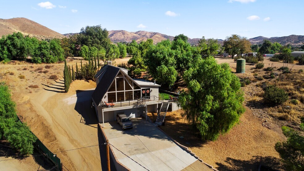 4431 Escondido Canyon Rd, Acton, CA à vendre - Photo principale – Image 1 sur 43
