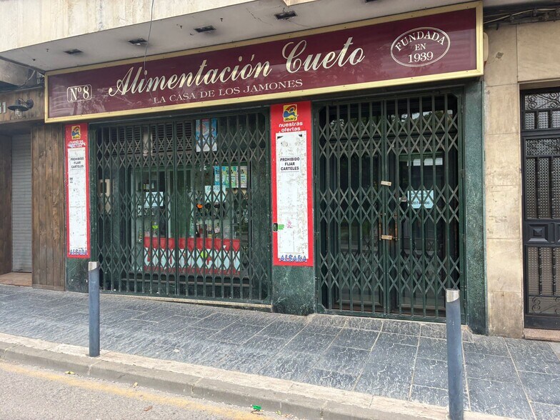 Calle Julio Burell, 8, Linares, Jaén à louer - Photo de l’immeuble – Image 1 sur 4