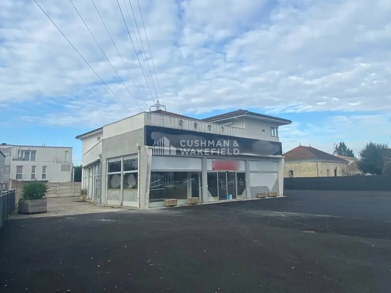 Local commercial dans Pessac à vendre - Photo de l’immeuble – Image 3 sur 15