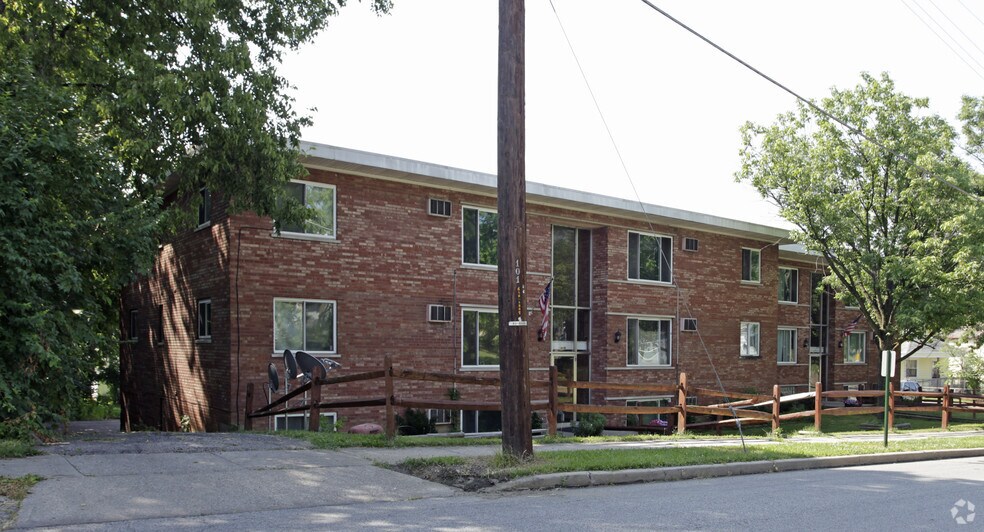 717-719 Elliott Ave, Cincinnati, OH à vendre - Photo de l’immeuble – Image 2 sur 5