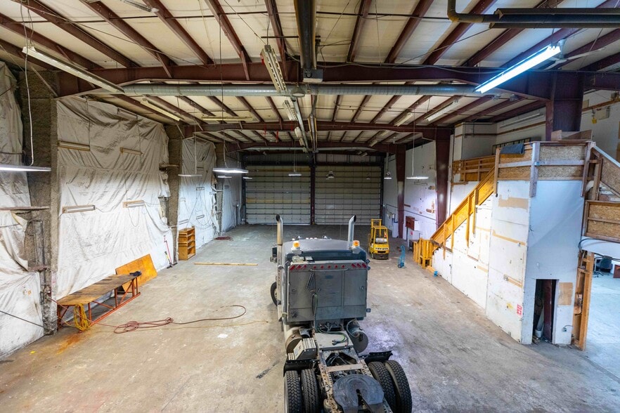 32860 Mission Way, Mission, BC à louer - Photo intérieure – Image 2 sur 5