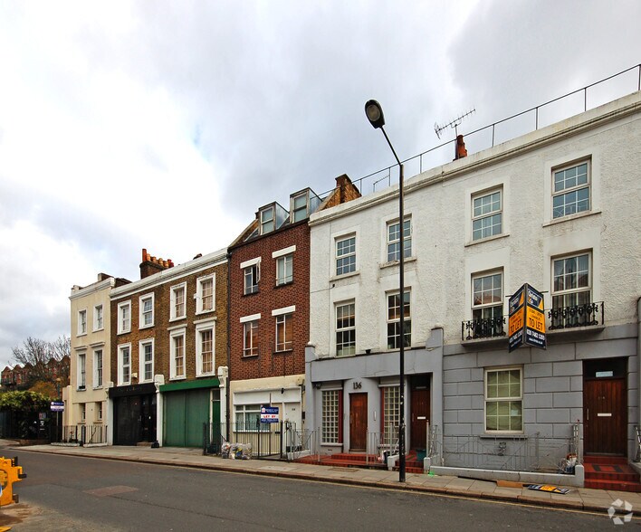 136 Royal College St, Londres à vendre - Photo de l’immeuble – Image 3 sur 3