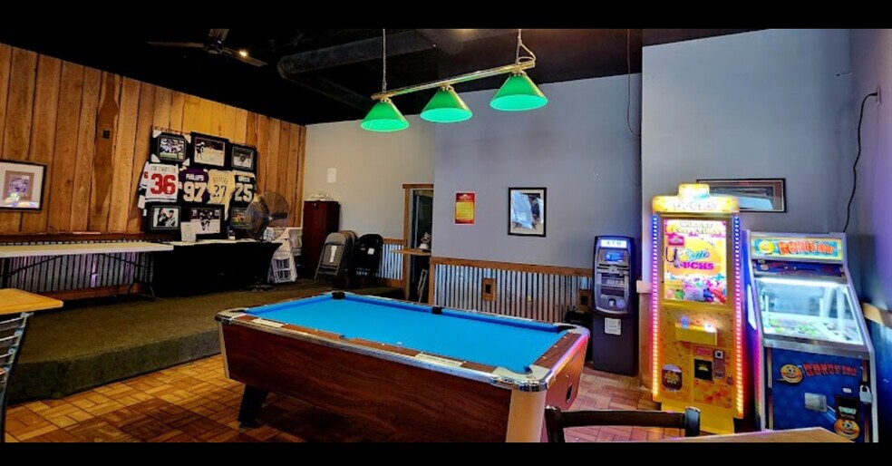 310-390 El Dorado Dr, Jordan, MN à louer - Photo de l’immeuble – Image 3 sur 21