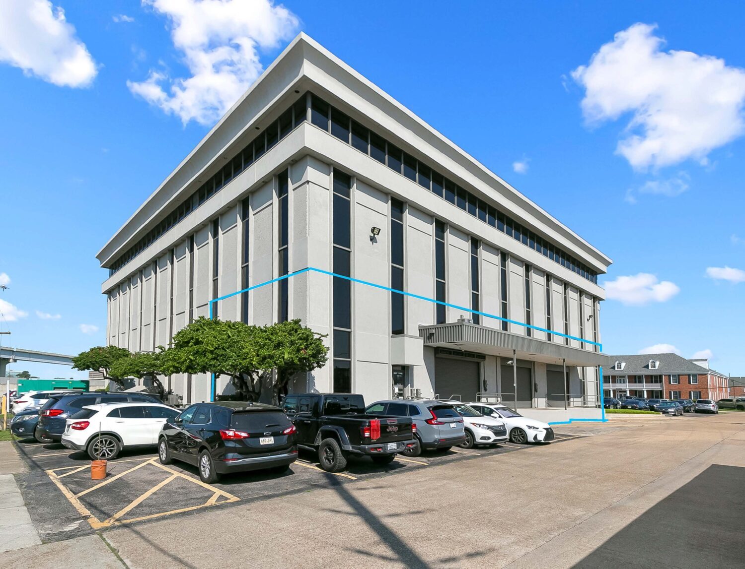 3131 N I-10 Service Rd E, Metairie, LA à louer Photo principale– Image 1 sur 17