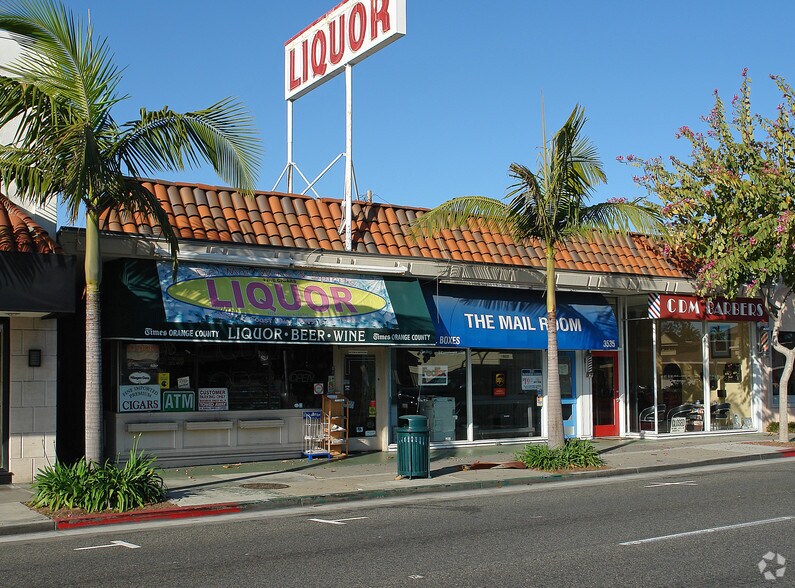 3533-3537 E Coast Hwy, Corona Del Mar, CA à louer - Photo de l’immeuble – Image 2 sur 2