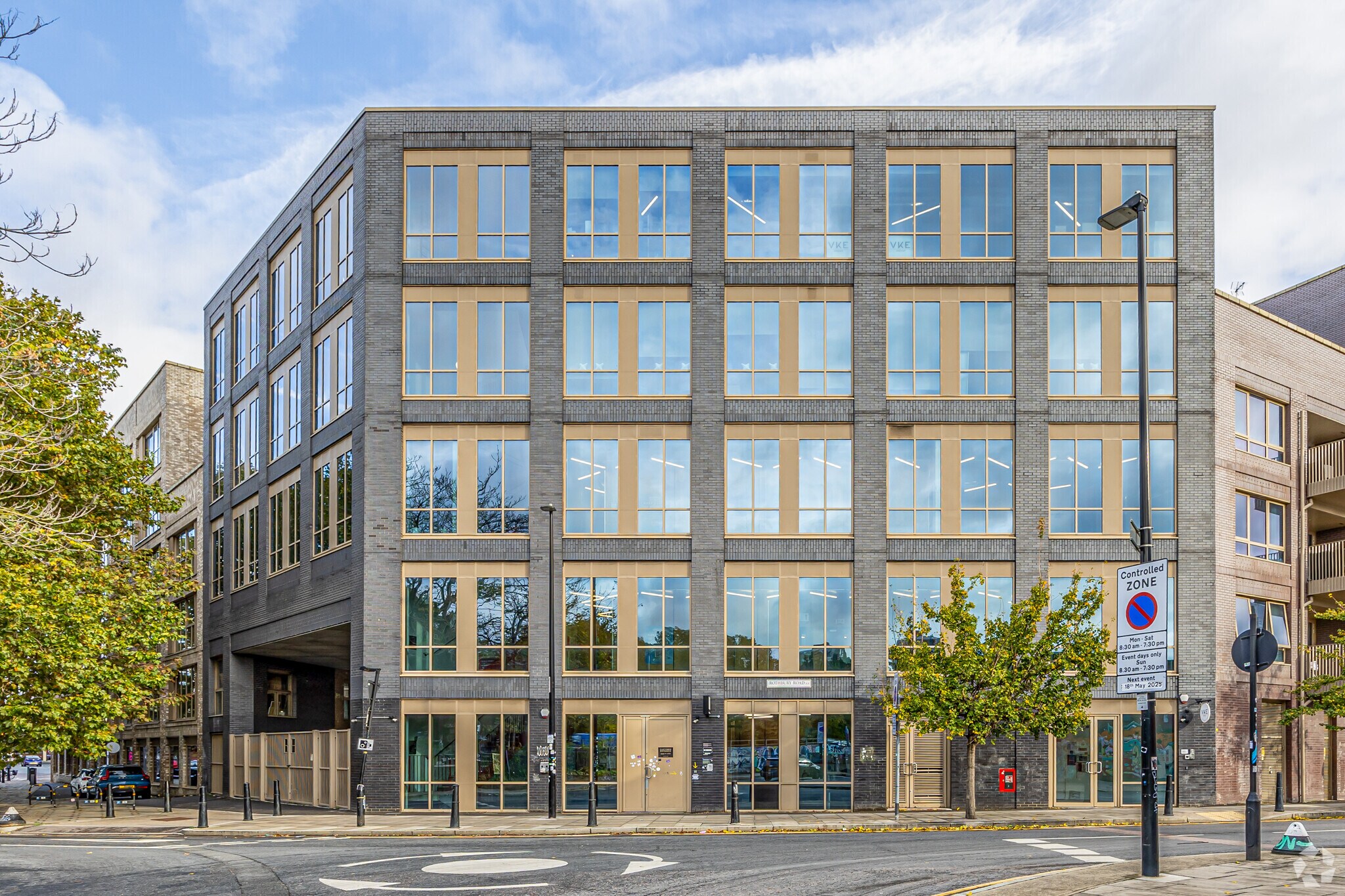 13 Rothbury Rd, Londres à louer Photo de l’immeuble– Image 1 sur 3