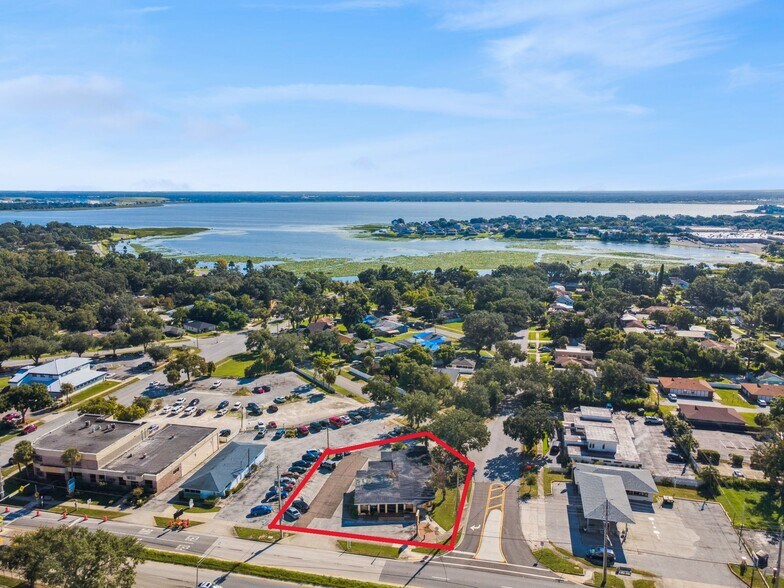 1231 Lakeland Hills Blvd, Lakeland, FL à vendre - Photo de l’immeuble – Image 2 sur 25