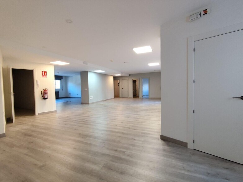 Immeuble residentiel dans Cáceres, Cáceres à vendre - Photo intérieure – Image 1 sur 5