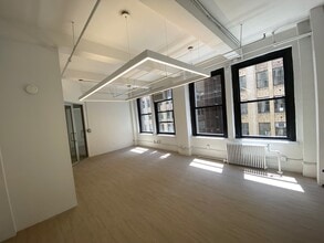 243 W 30th St, New York, NY à louer Photo intérieure– Image 1 sur 11