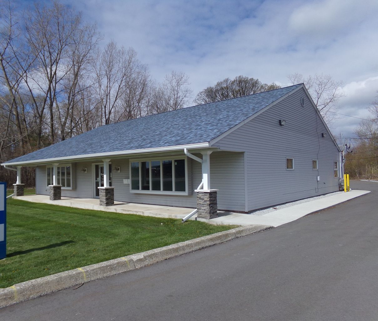 1750 Busha Hwy, Marysville, MI à vendre Photo de l’immeuble– Image 1 sur 6