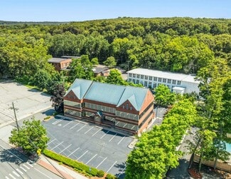 Plus de détails pour 178 Hartford Rd, Manchester, CT - Médical à louer
