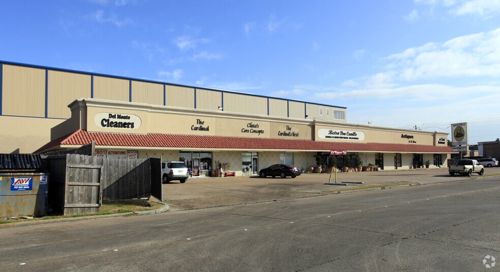 6502-6518 Del Monte Dr, Houston, TX à louer - Photo de l’immeuble – Image 2 sur 2