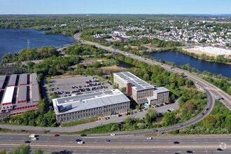 1 Father Devalles Blvd, Fall River, MA - VUE AÉRIENNE  vue de carte - Image1