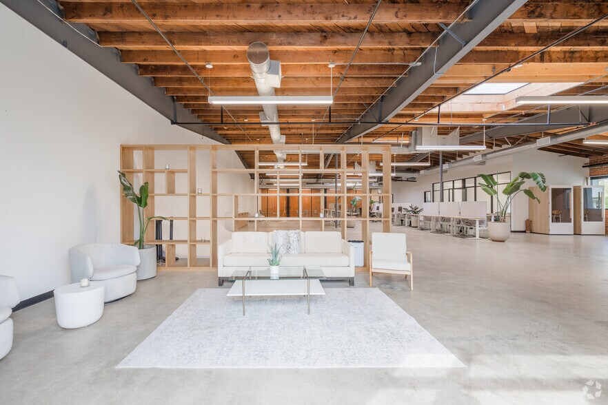 12820 Panama St, Los Angeles, CA à louer - Photo de l’immeuble – Image 1 sur 20