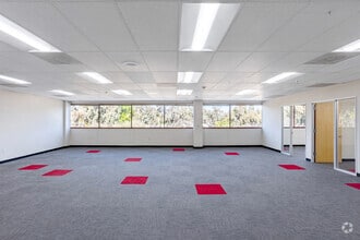 97 E Brokaw Rd, San Jose, CA à louer Photo intérieure– Image 2 sur 3