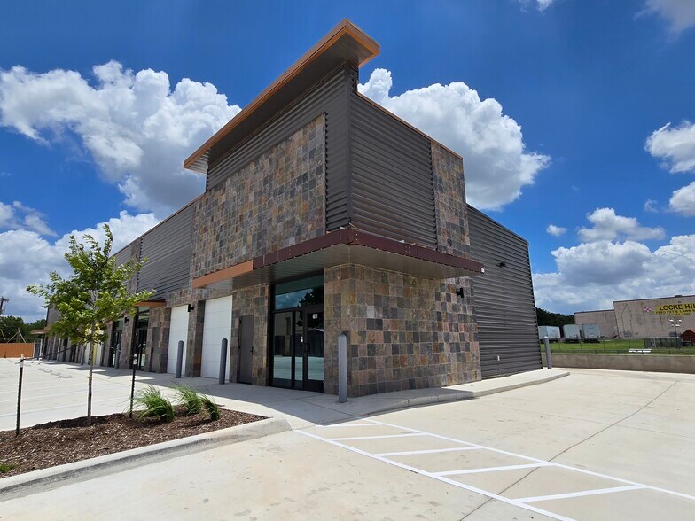 9850 Huebner Rd, San Antonio, TX à louer - Photo de l’immeuble – Image 3 sur 10