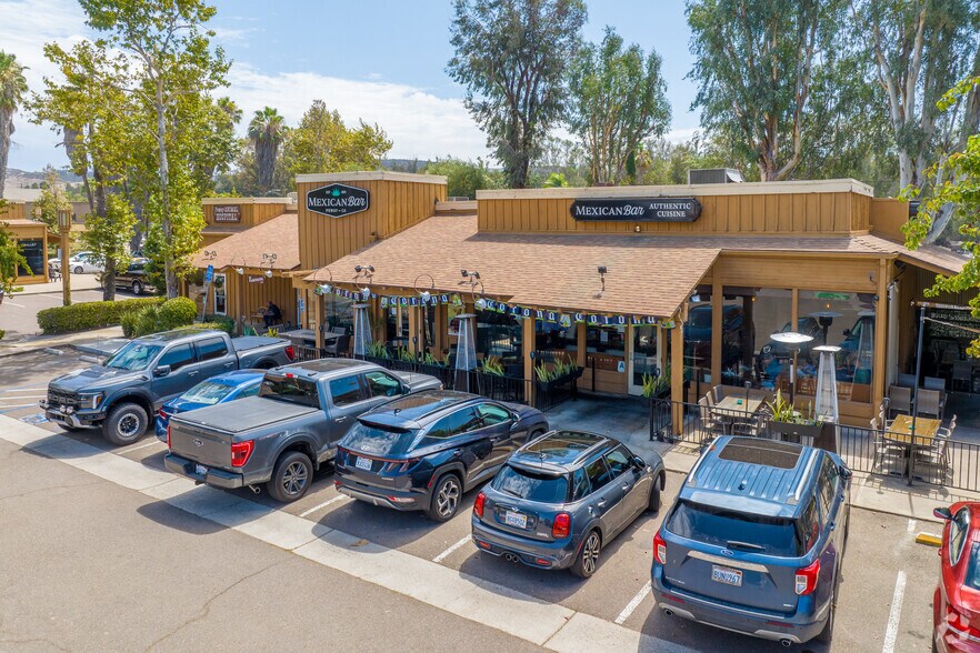 12207-12245 Poway Rd, Poway, CA à louer - Photo principale – Image 3 sur 6