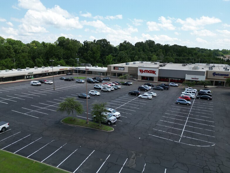 3403 Pemberton Square Blvd, Vicksburg, MS à louer - Photo de l’immeuble – Image 2 sur 13
