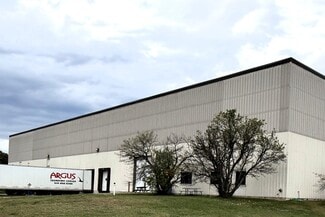 Plus de détails pour 33 Catamount Dr, Milton, VT - Industriel/Logistique à vendre