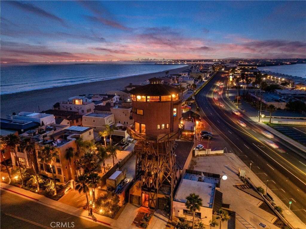 1 Anderson St, Seal Beach, CA à vendre Photo de l’immeuble– Image 1 sur 71