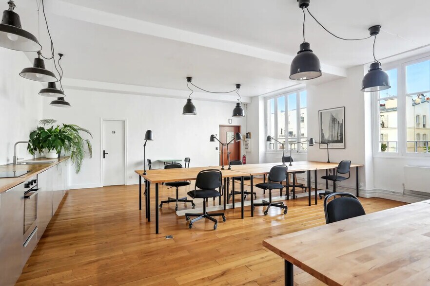 Espace de coworking dans Paris à louer - Photo de l’immeuble – Image 3 sur 6
