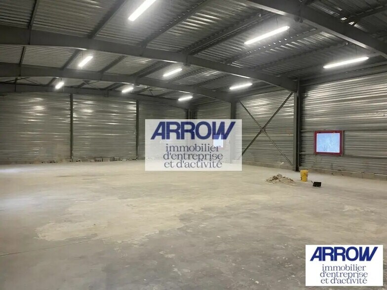 Local d’activités dans Vertou à louer - Photo de l’immeuble – Image 2 sur 5