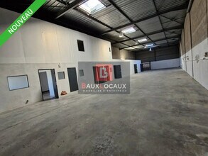 Local d’activités dans Rognac à louer Photo intérieure– Image 1 sur 5