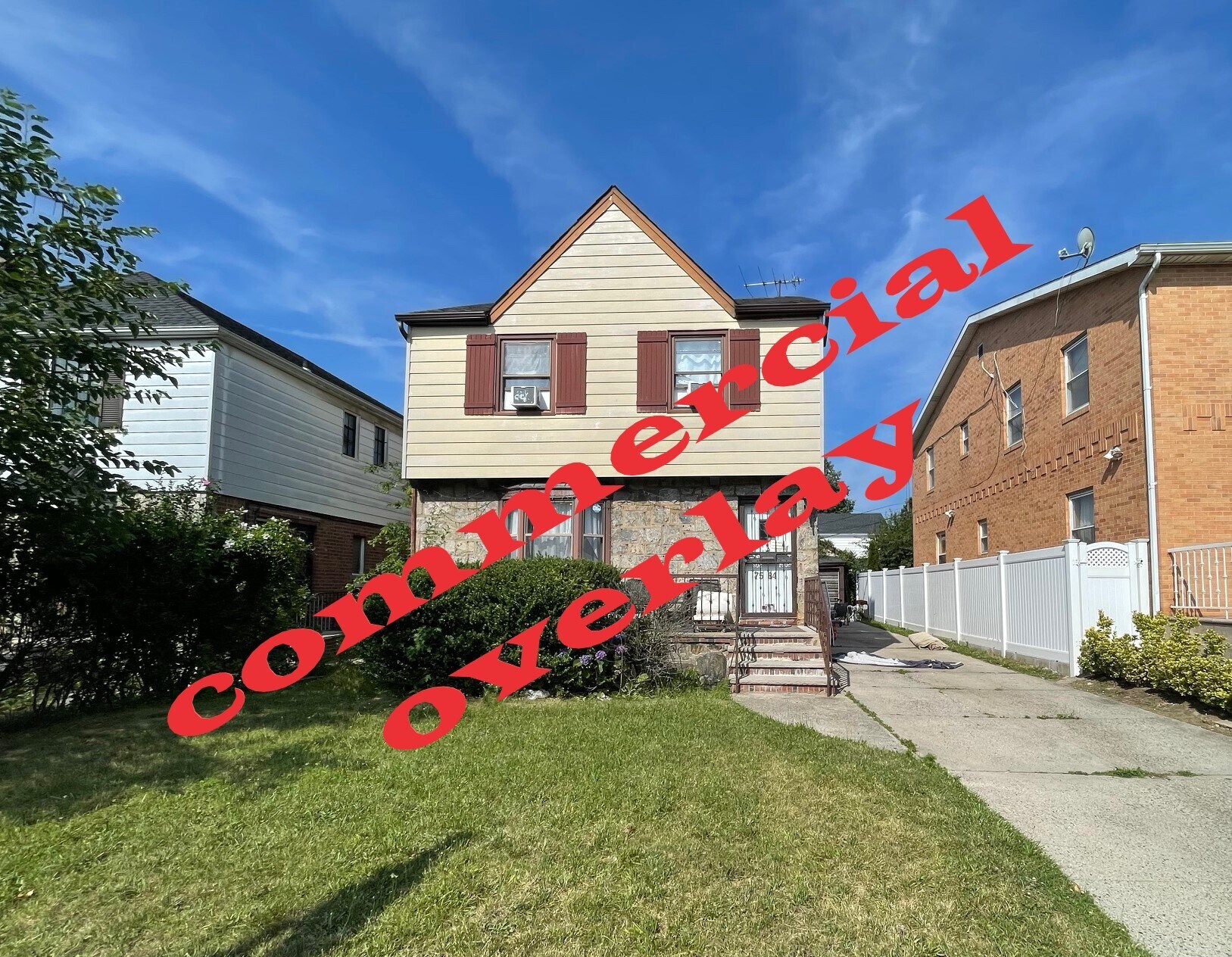 75-84 180 St, Fresh Meadows, NY à vendre Photo de l’immeuble– Image 1 sur 6