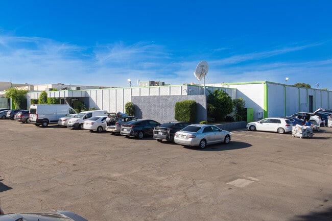 Plus de détails pour 1931 G St, Fresno, CA - Bureau, Industriel/Logistique à louer
