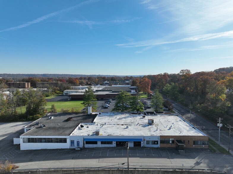 3130 Wasson Rd, Cincinnati, OH à vendre - Photo de l’immeuble – Image 1 sur 2