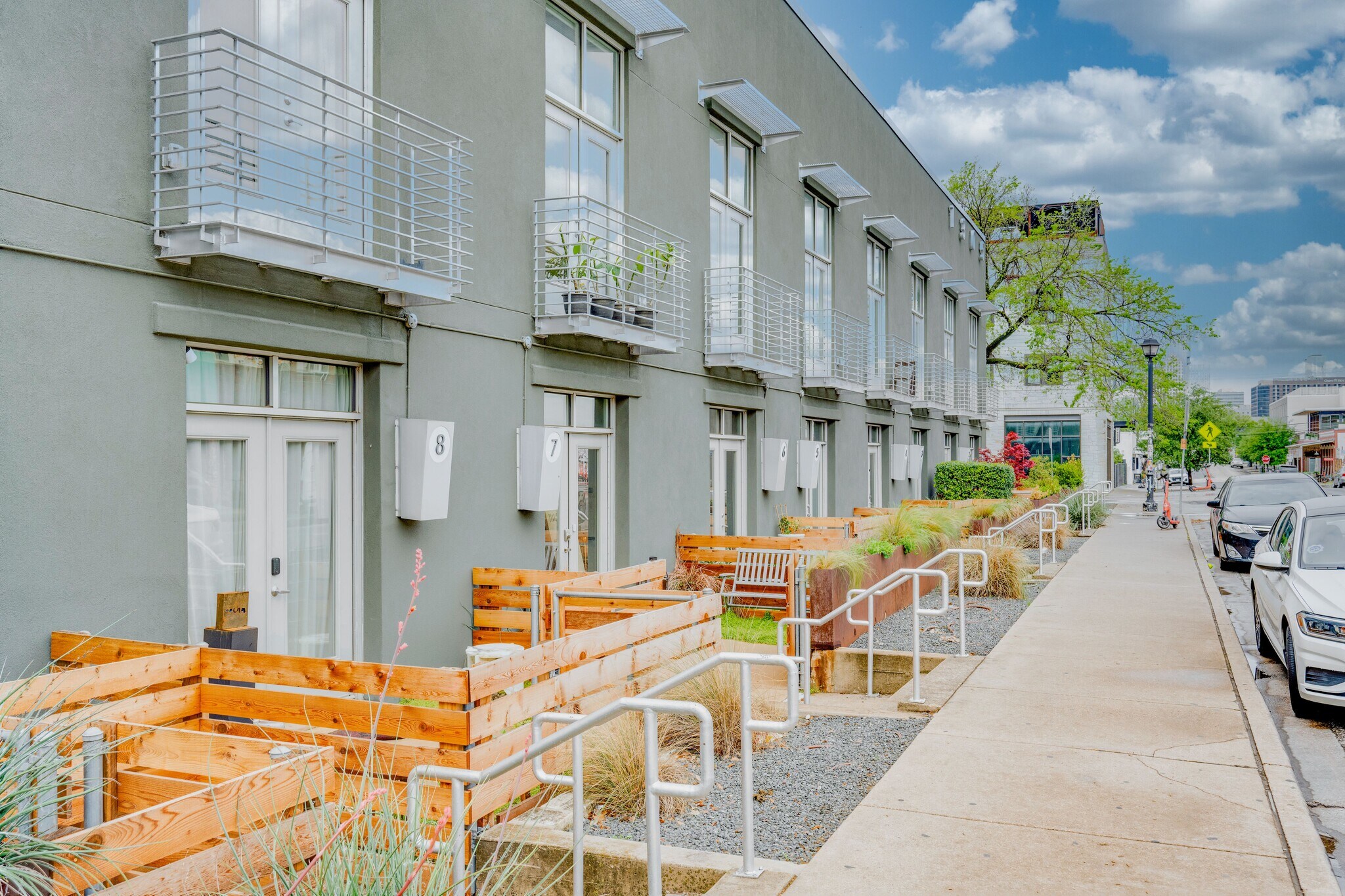1305 E 6th St, Austin, TX à louer Photo de l’immeuble– Image 1 sur 18