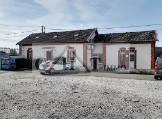 Industriel/Logistique dans Provins à vendre Photo de l’immeuble– Image 1 sur 6