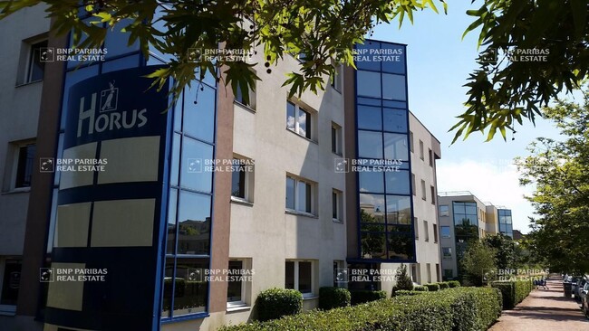 Plus de détails pour Bureau à vendre