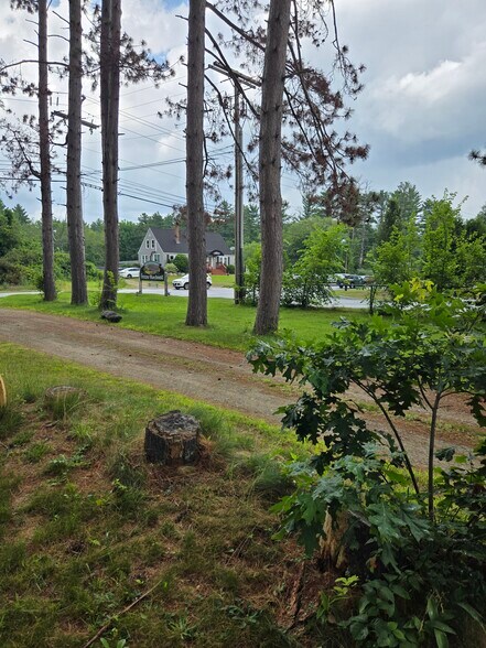 221 Rockingham Rd, Londonderry, NH à vendre - Photo de l’immeuble – Image 2 sur 3
