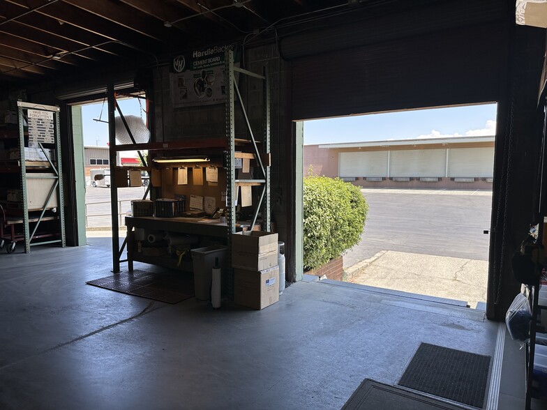 206 Meyers St, Chico, CA à louer - Photo de l’immeuble – Image 3 sur 11
