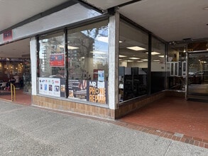 615 Belmont St, New Westminster, BC à louer Photo de l’immeuble– Image 2 sur 3