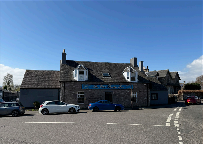 2 Inverallan Rd, Stirling à louer - Photo principale – Image 1 sur 1