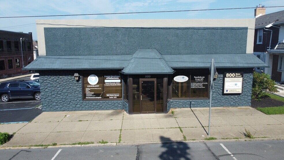 800 Main St, Hellertown, PA à louer - Photo de l’immeuble – Image 3 sur 33