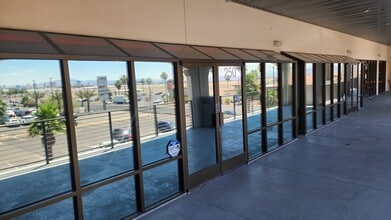 3231 N Decatur Blvd, Las Vegas, NV à louer Photo intérieure– Image 1 sur 10
