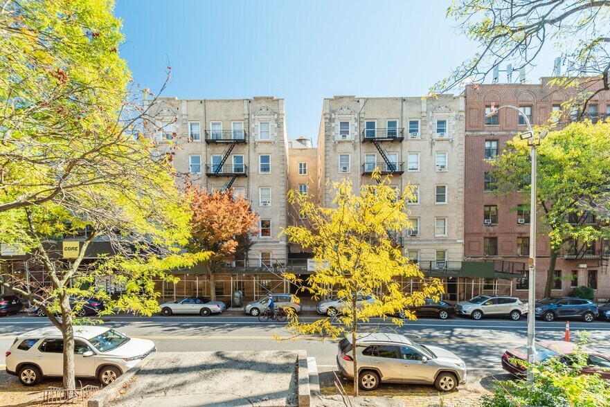 518 Fort Washington Ave, New York, NY à vendre - Photo de l’immeuble – Image 3 sur 19