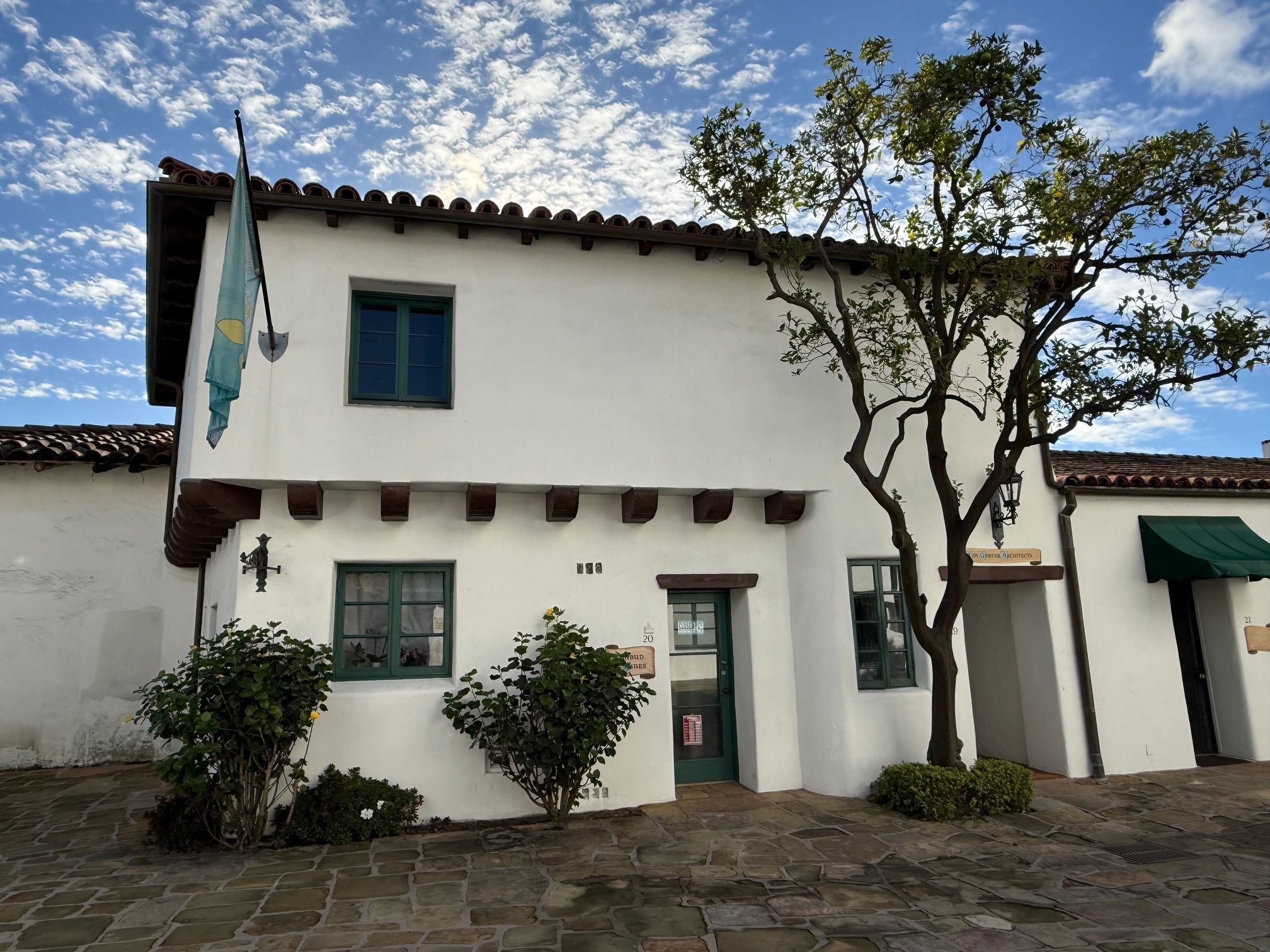 814 State St, Santa Barbara, CA à louer Photo intérieure– Image 1 sur 12