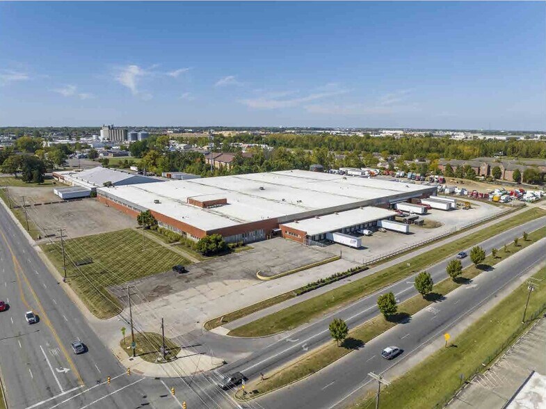 3600 Sullivant Ave, Columbus, OH à vendre - Photo de l’immeuble – Image 3 sur 7