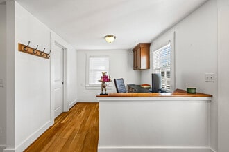 1478 Marsh Rd, Pittsford, NY à louer Photo intérieure– Image 2 sur 12