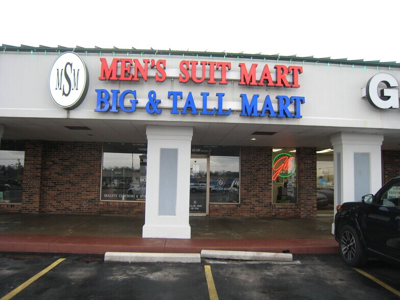 3800-3900 S Campbell Ave, Springfield, MO à louer - Photo de l’immeuble – Image 3 sur 27