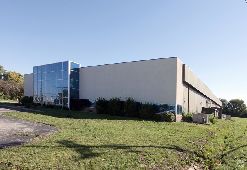1251 N Fruitridge Ave, Terre Haute, IN à louer - Photo principale – Image 1 sur 2